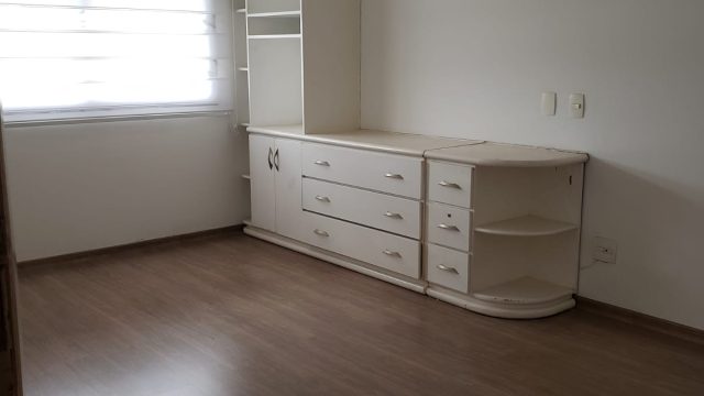 Apartamento com 4 Quartos e 5 Vagas / 5019