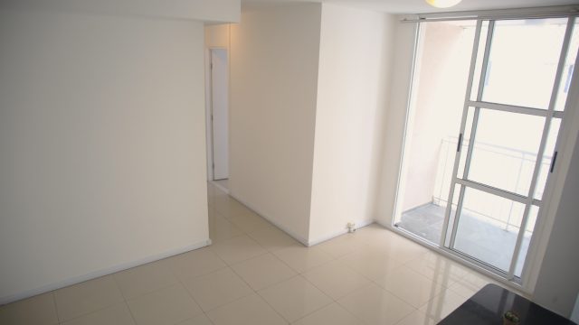7034 APARTAMENTO BOM RETIRO