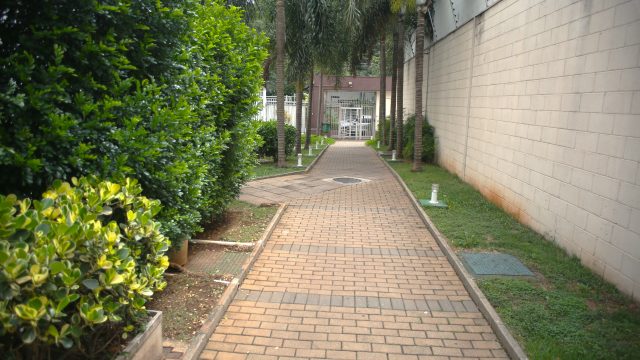 7034 APARTAMENTO BOM RETIRO