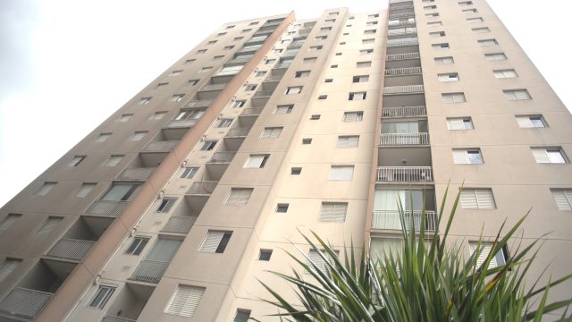 7034 APARTAMENTO BOM RETIRO